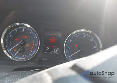 2018 Toyota Corolla Le z USA, uszkodzony, nr VIN 2T1BURHE5JC996906